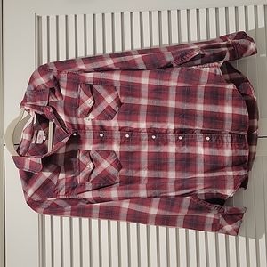 Ladies Levi's snap flannel